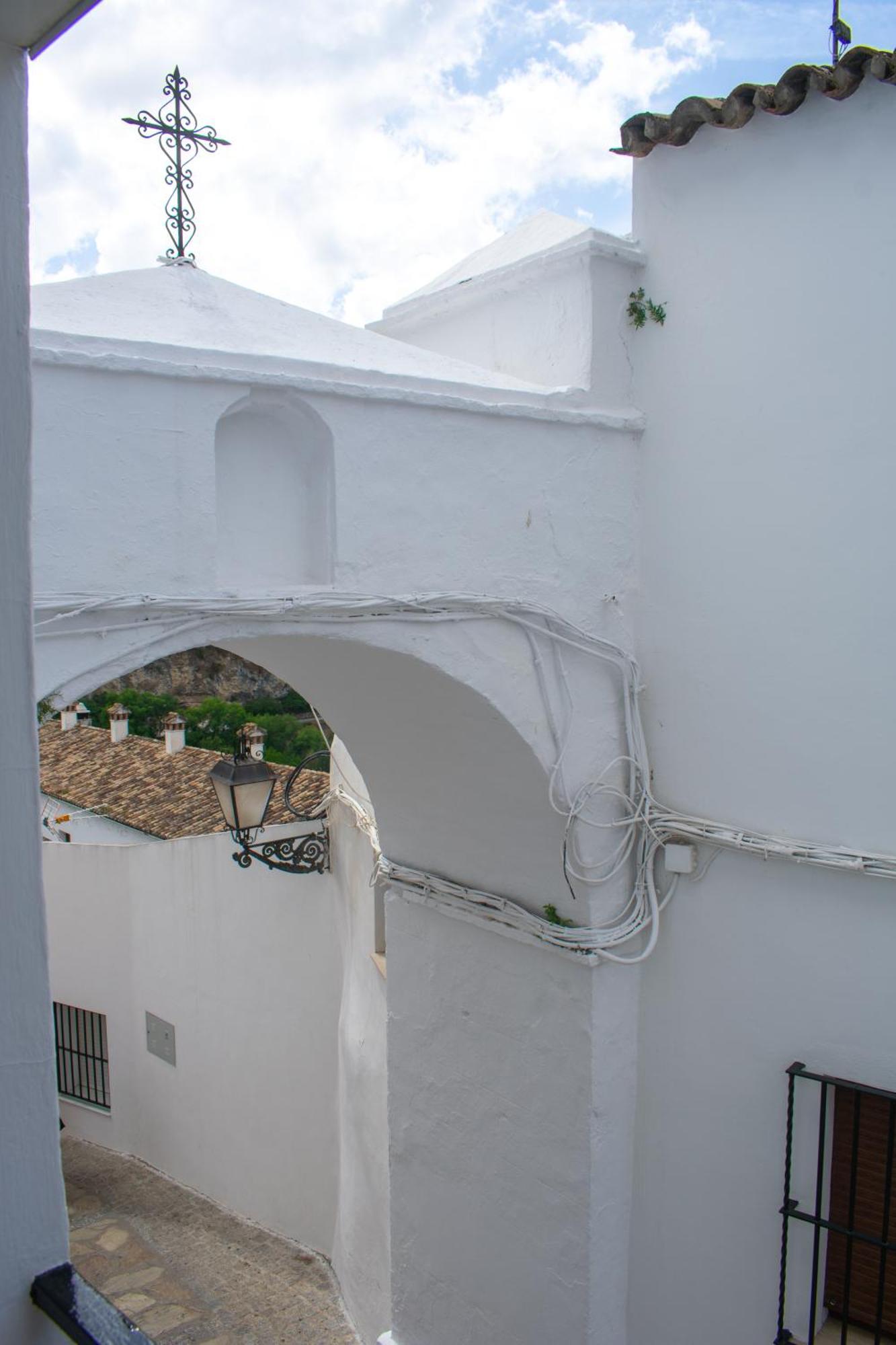 Casa Puerta Arabe Vila Setenil De Las Bodegas Exterior foto