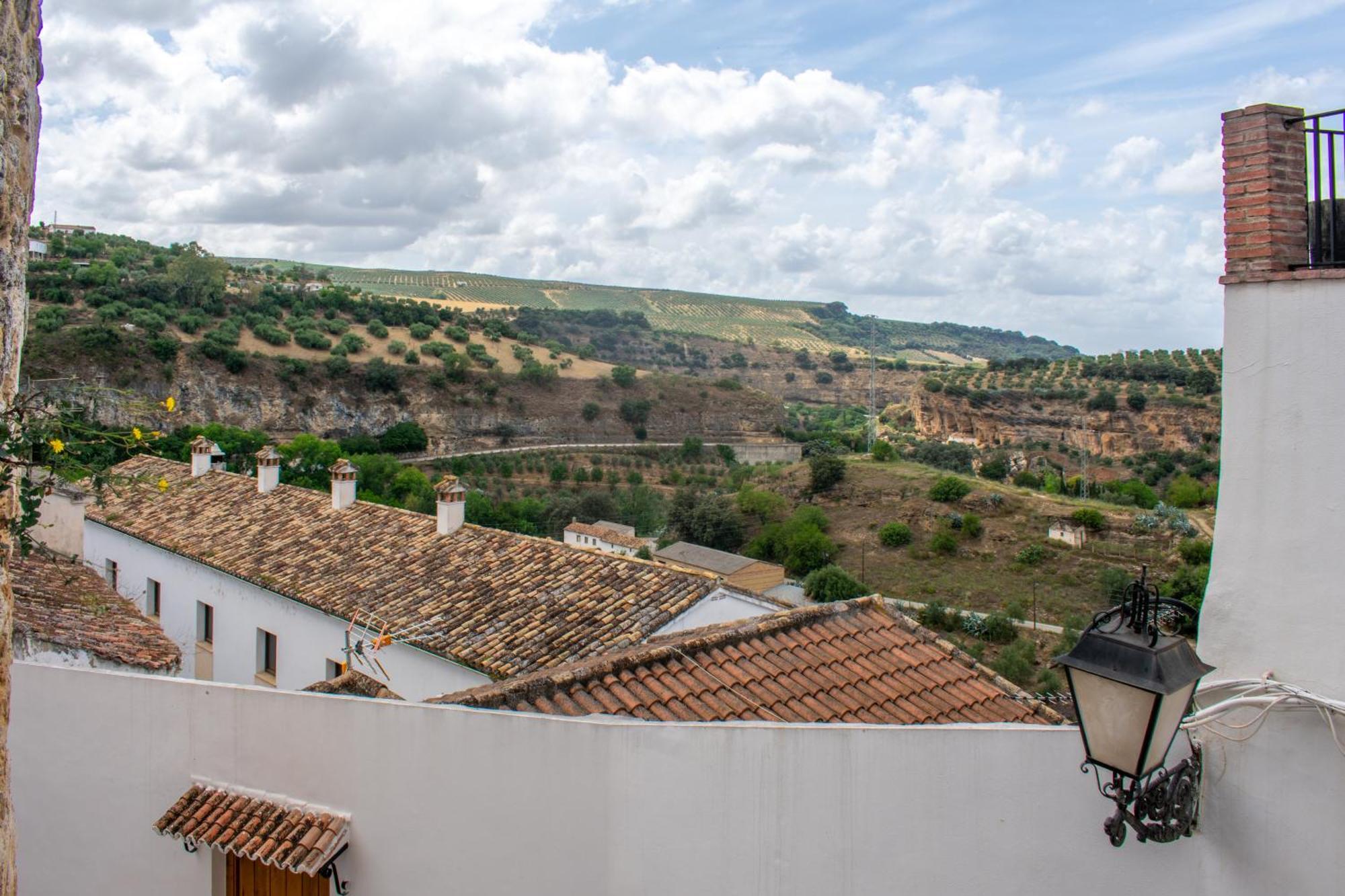 Casa Puerta Arabe Vila Setenil De Las Bodegas Exterior foto